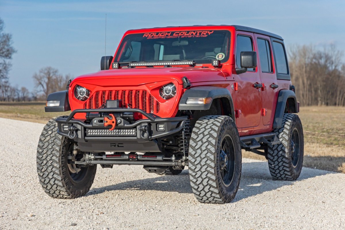 Jeep Wrangler Unlimited Suspension Lift Kit - Rough Country - 3.5 Inch Lift Kit | C/A Drop | FR D/S | M1 - 4WD - '24-'26